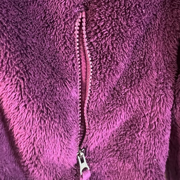 Cozy & Stylish Purple Fleece Jacket by Weatherproof – Kids Small - Casual Jacket - Picture 3 of 8